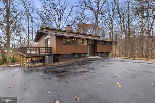 3230 Basford Rd, Frederick, MD, 21703-7818 | Card Image