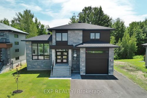 513 Barrage St, Casselman, ON, K0A1M0 | Card Image