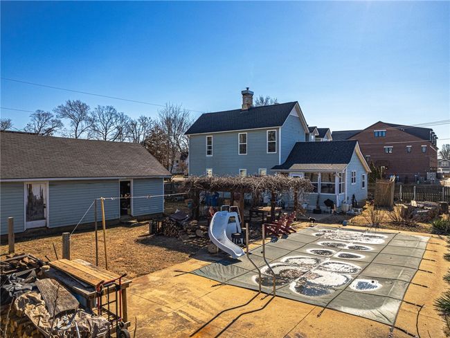 501 Nw C St, House other with 5 bedrooms, 3 bathrooms and null parking in Bentonville AR | Image 9