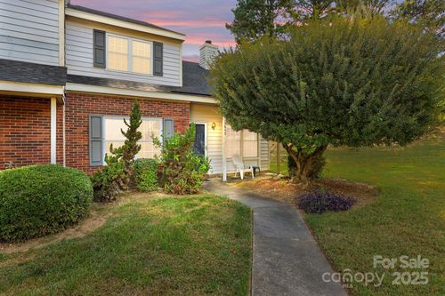 3649 Huyton Ct, Charlotte, NC, 28215-1921 | Card Image