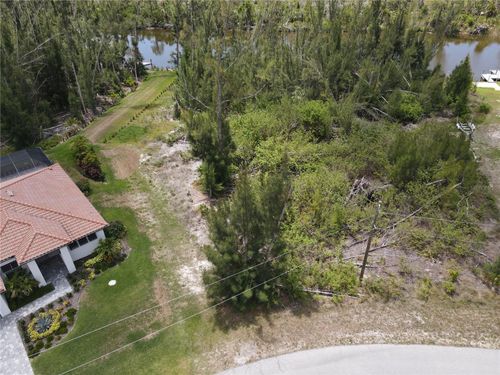 10662 Kearsarge Cir, Port Charlotte, FL, 33981-4746 | Card Image