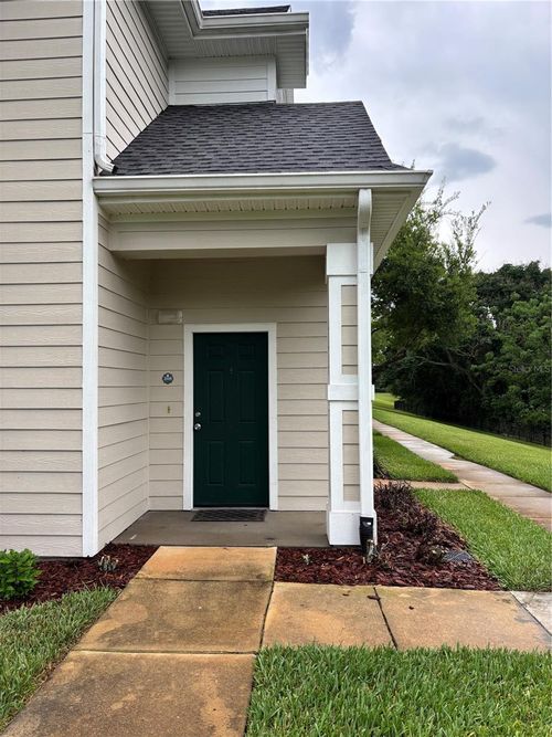 208-304 Southern Pecan Cir, WINTER GARDEN, FL, 34787-6350 | Card Image