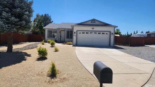 5910 Poinsettia Ct, Sun Valley, NV, 89433-6551 | Card Image