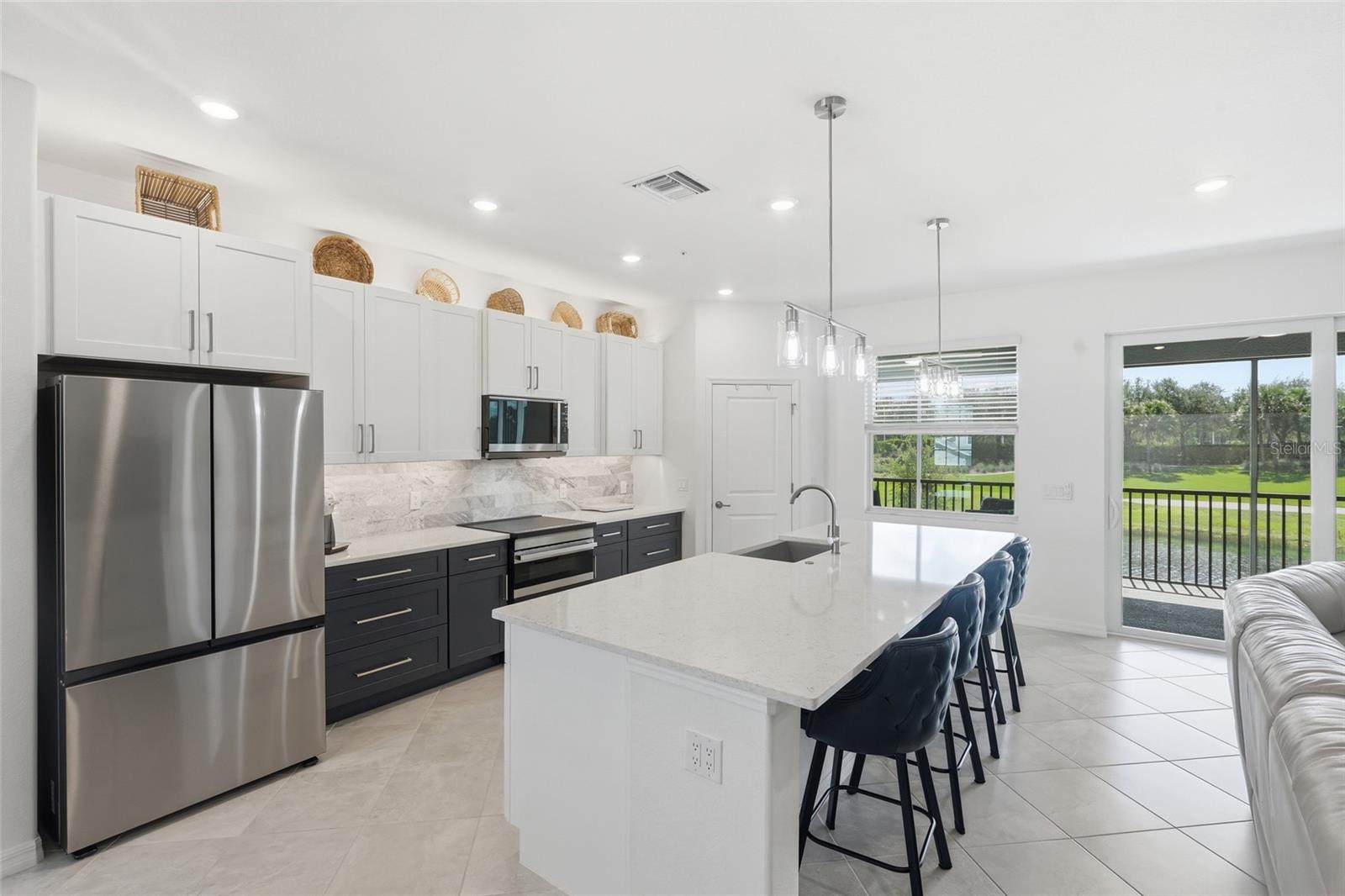 Residential in PUNTA GORDA 5