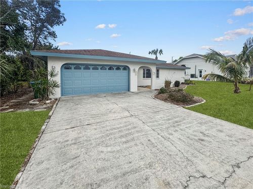 206 Se 46th Ter, Cape Coral, FL, 33904-8501 | Card Image
