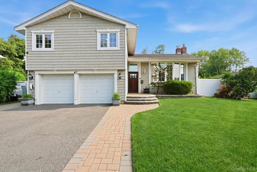 47 Orange Dr, Jericho, NY, 11753-1528 | Card Image
