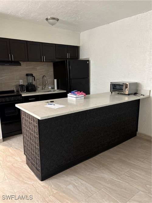 apt-5-830 Wiggins Pass Rd, NAPLES, FL, 34110-6109 | Card Image