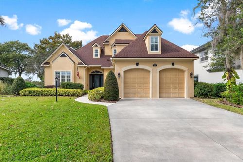 1641 Edgewater Dr, Mount Dora, FL, 32757-6944 | Card Image