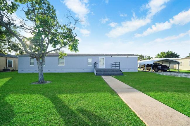 958 Wightman St, House other with 3 bedrooms, 2 bathrooms and null parking in Matagorda TX | Image 14