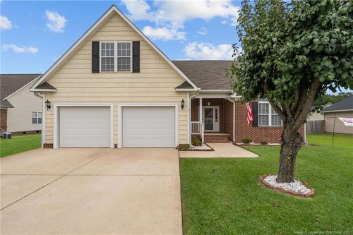 225 Hogart St, Raeford, NC, 28376-6616 | Card Image