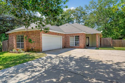 5513 Ahoni St, Diamondhead, MS, 39525-3412 | Card Image