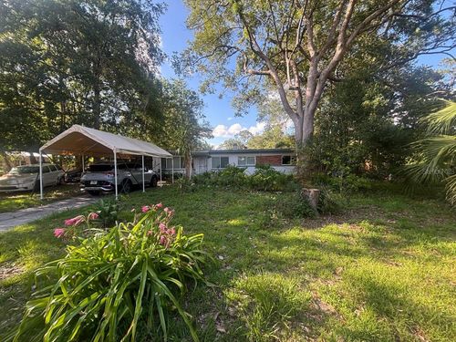1032 Ne 20th Ave, Gainesville, FL, 32609-3851 | Card Image