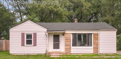 15024 Lyons St, Livonia, MI, 48154-3958 | Card Image