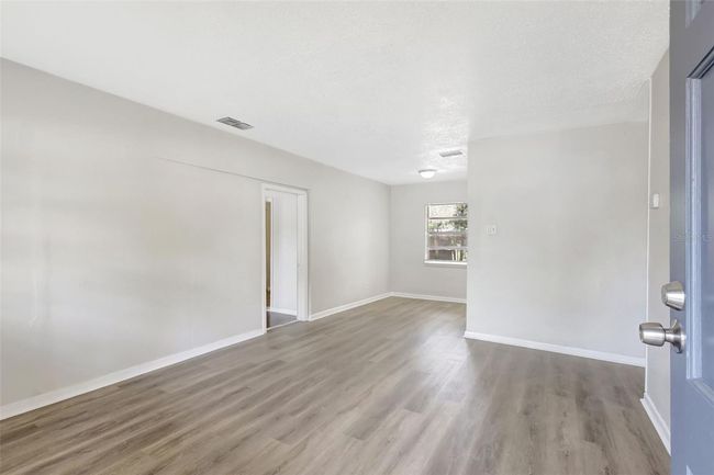 2102 E Bougainvillea Ave, House other with 4 bedrooms, 2 bathrooms and null parking in TAMPA FL | Image 5
