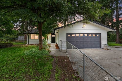 3914 246th Street Ct E, Spanaway, WA, 98387-7043 | Card Image