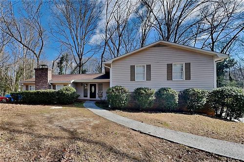 3575 Brookhill Cir, Marietta, GA, 30062-1101 | Card Image
