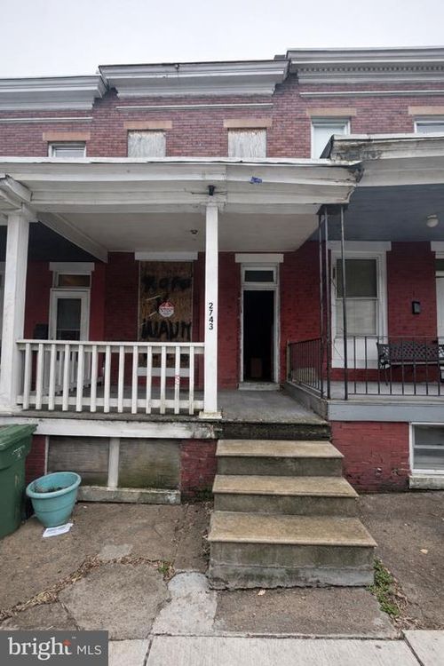 2743 W Lafayette Ave, BALTIMORE, MD, 21216-4735 | Card Image