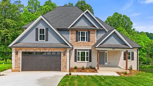 1290 Ivy Creek Dr, Forest, VA, 24551-1192 | Card Image