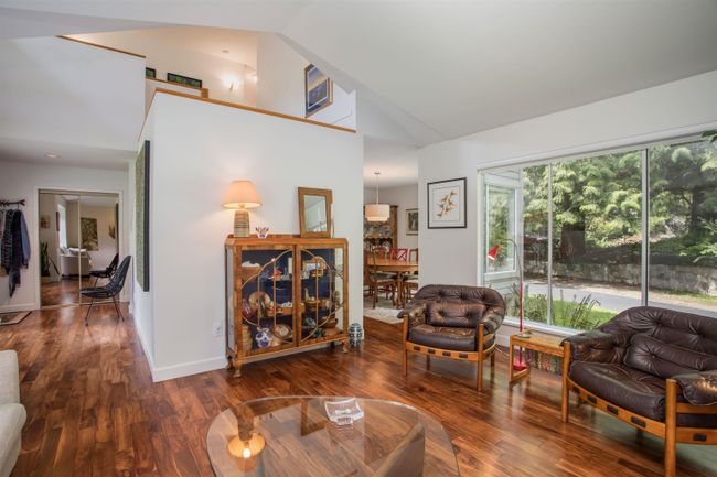 6783 Dufferin Avenue, House other with 6 bedrooms, 4 bathrooms and 6 parking in West Vancouver BC | Image 11