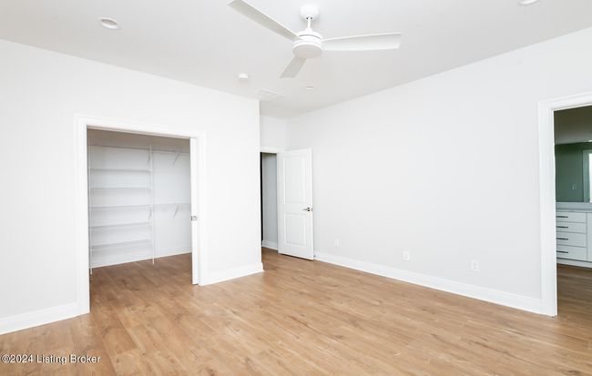 11216 River Beauty Loop, Townhouse with 3 bedrooms, 4 bathrooms and null parking in Prospect KY | Image 54