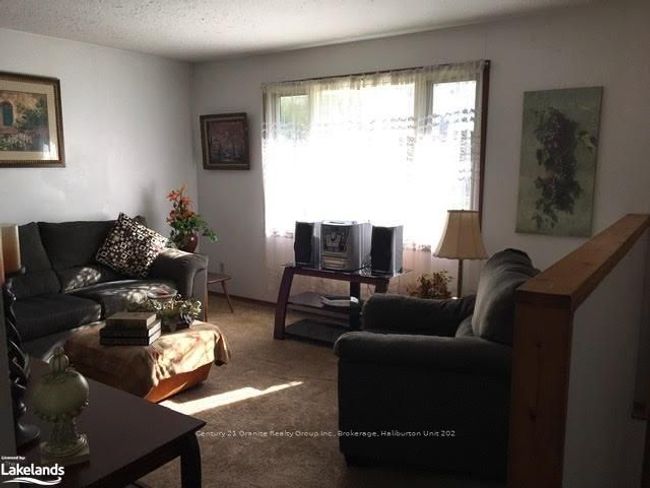 1010 Well St, House other with 3 bedrooms, 1 bathrooms and 4 parking in Wilberforce ON | Image 12