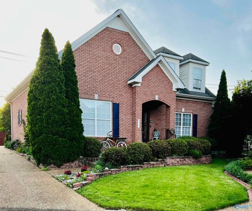 922 Village Ct Sw, Decatur, AL, 35603-4628 | Card Image