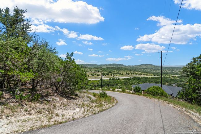 202 Cedar Hill Rd, House other with 3 bedrooms, 2 bathrooms and null parking in Pipe Creek TX | Image 4