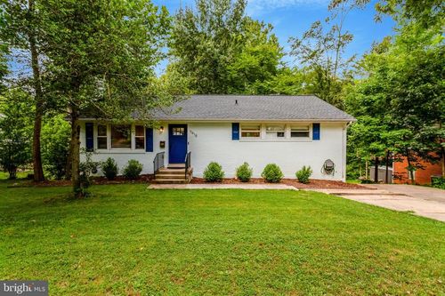5418 Inverchapel Rd, SPRINGFIELD, VA, 22151-2020 | Card Image