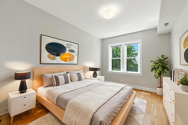 APT-3 - 3302 W Crystal St, Condo with 3 bedrooms, 2 bathrooms and 1 parking in Chicago IL | Image 17