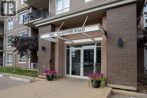 136 Sandpiper Rd, Fort Mcmurray, AB, T9K0J7 | Card Image