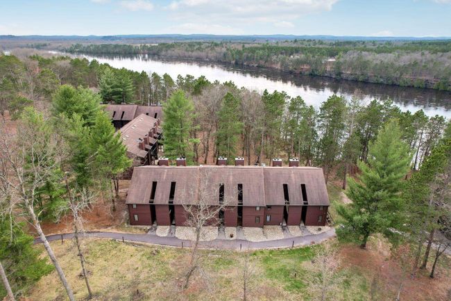 12 Cedar Trl, Condo with 2 bedrooms, 2 bathrooms and null parking in Wisconsin Dells WI | Image 38