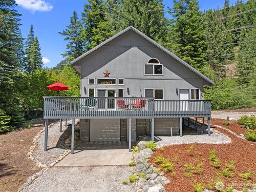 18044 Nason Ridge Rd, Leavenworth, WA, 98826-9272 | Card Image
