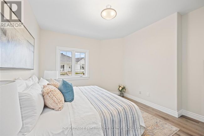 43 Carly Place, Townhouse with 2 bedrooms, 1 bathrooms and 1 parking in Loyalist (Amherstview) ON | Image 14