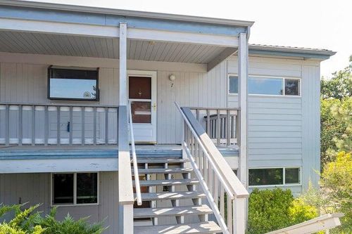 7-854 Twin Pines Cir, Ashland, OR, 97520-1469 | Card Image
