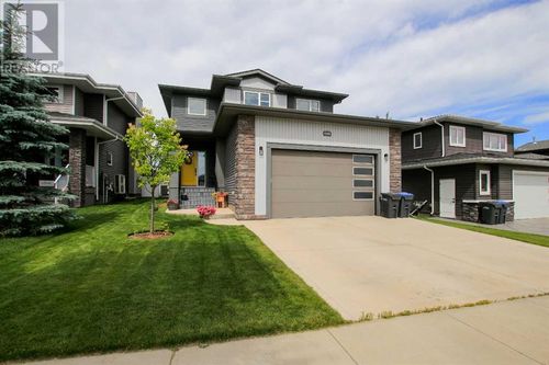 4288 Ryders Ridge Blvd, Sylvan Lake, AB, T4S0M5 | Card Image