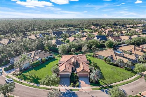 7176 Live Oak Dr, NAPLES, FL, 34114-8156 | Card Image