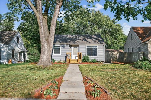 6925 Russell Ave S, Richfield, MN, 55423-2025 | Card Image