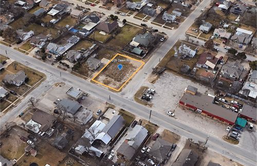 3209 Deen Rd, Fort Worth, TX, 76106-6509 | Card Image