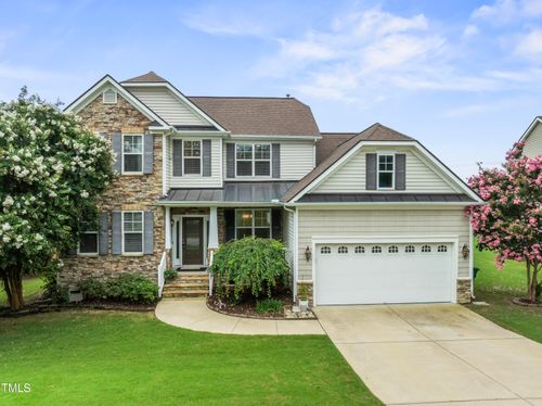 2647 Bloomsberry Ridge Dr, Fuquay-Varina, NC, 27526-7292 | Card Image