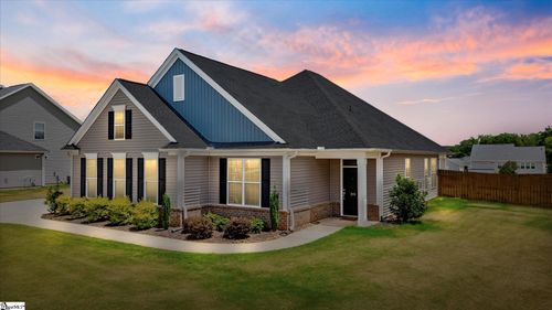 315 Valley Oak Dr, Belton, SC, 29627-8771 | Card Image