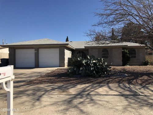 3424 Running Deer Dr, El Paso, TX, 79936-1825 | Card Image