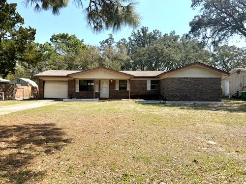 52 Berwick Cir, SHALIMAR, FL, 32579-1521 | Card Image