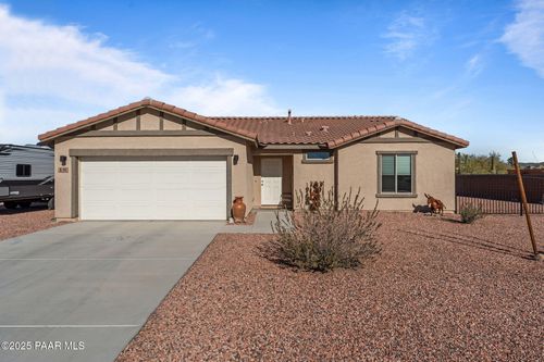 18 W Monte Cristo Dr, Wickenburg, AZ, 85390-1661 | Card Image