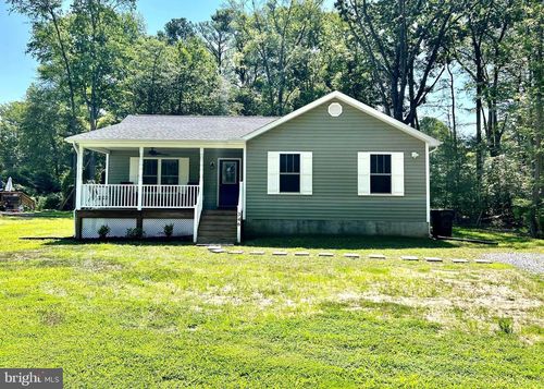346 Brooks Dr, COLONIAL BEACH, VA, 22443-7000 | Card Image