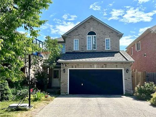 9 Headwater Cres, Richmond Hill, ON, L4E4G1 | Card Image