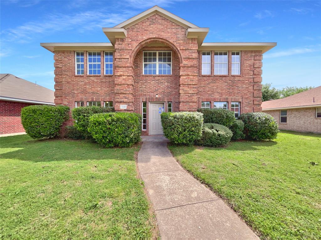 Warwick Dr, Lancaster, TX 75134