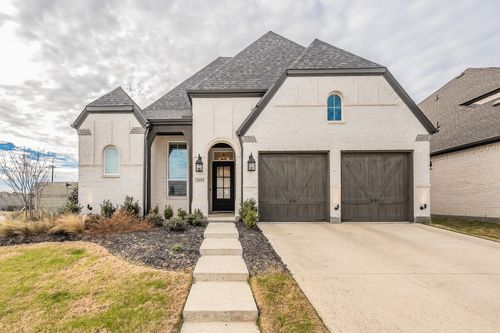 2105 Tremont Dr, Argyle, TX, 76226-3742 | Card Image