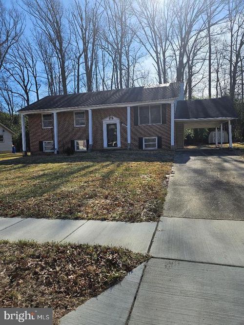 9903 Quiet Glen Ct, SPRINGDALE, MD, 20774-2563 | Card Image