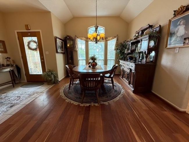 112 Penguin St, House other with 3 bedrooms, 2 bathrooms and null parking in Highland Haven TX | Image 4