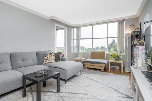 1005-11910 80 Ave, Delta, BC, V4C8E3 | Card Image